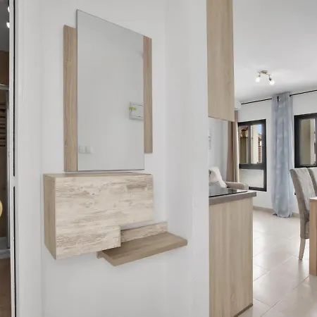 Ferdy's Home, Pool, Wi Fi, Downtown Apartamento